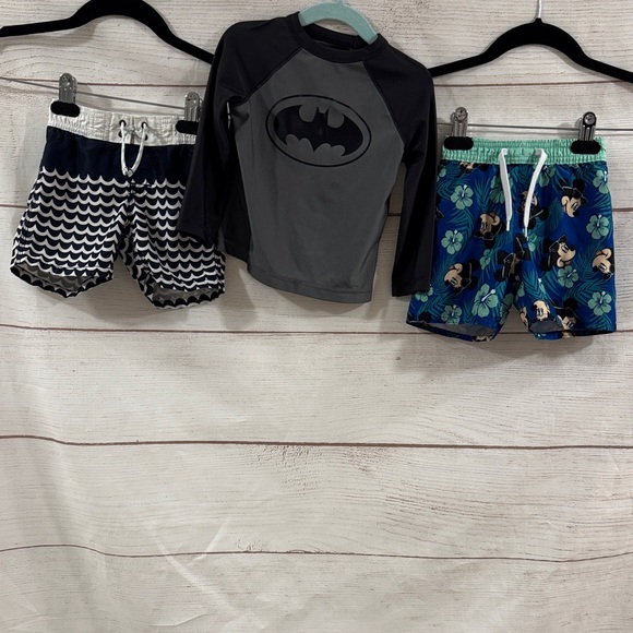 Bundle 2 Boys Toddler Swim Batman Rash Guard Swim Trunks 12-18 month Gap Disney - Picture 1 of 10